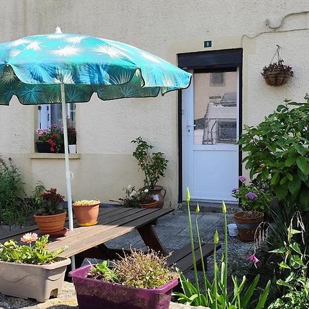 Chez Merlyn Locarn Exterior foto